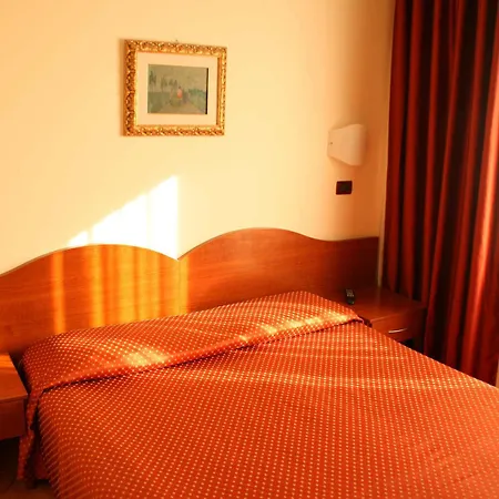 Hotel Centrale 3*