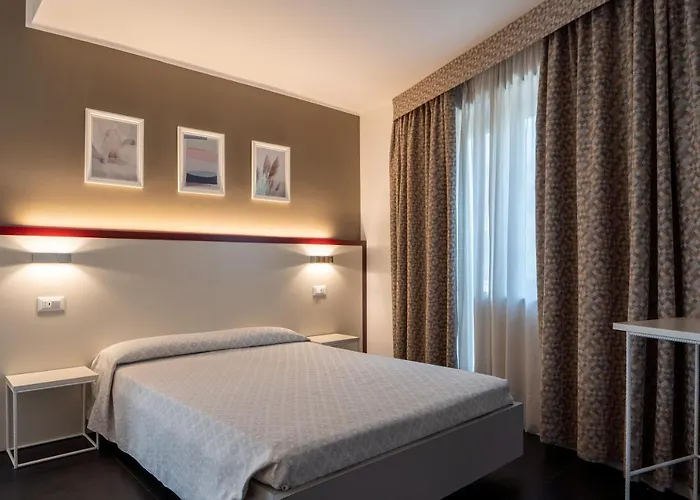 Hotel Centrale 3* Mestre