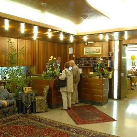 Hotel Centrale 3* Mestre