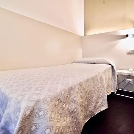 Hotel Centrale Szálloda 3*