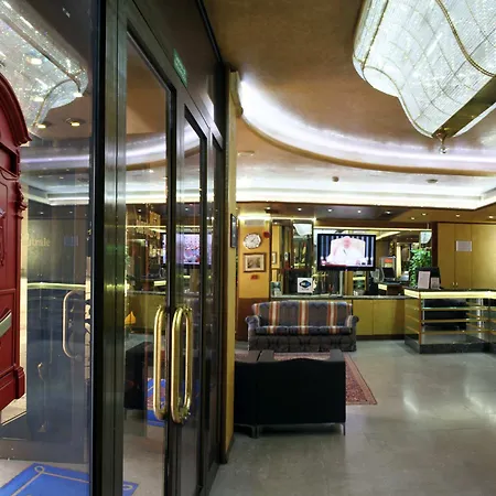 Hotel Centrale 3* Местре