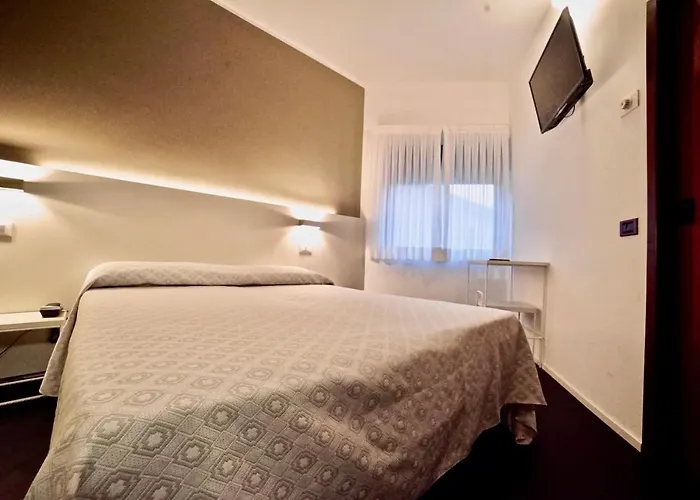 Hotel Centrale Hotel 3*